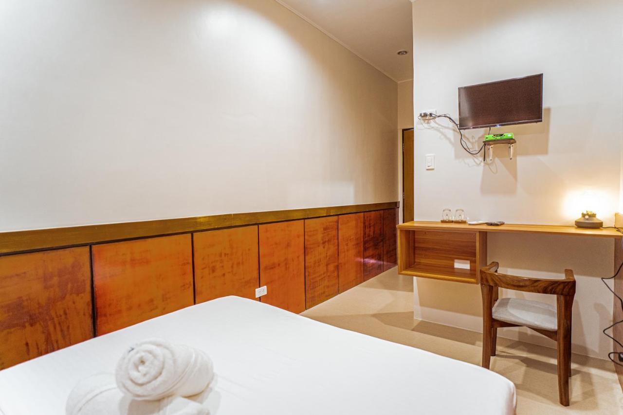 Marieli Suites Near Panglao International Airport Exterior photo